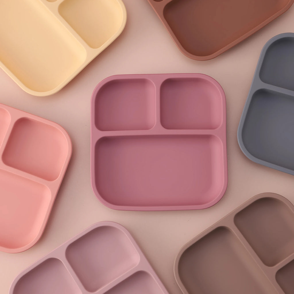 Siliconen kinderbord met zuignap – vierkant, verdeeld, BPA-vrij