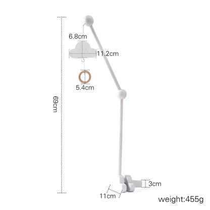 Houten mobiel – met konijntjes & speelse figuurtjes – voor babybed of commode