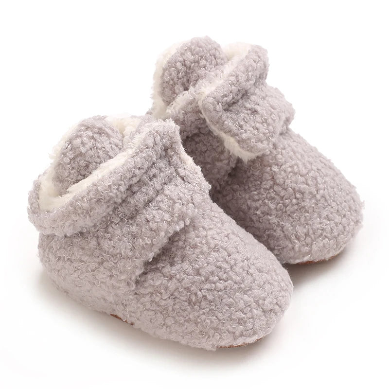 Baby fleece slofjes – antislip winterschoentjes – eerste stapschoentjes voor jongens & meisjes
