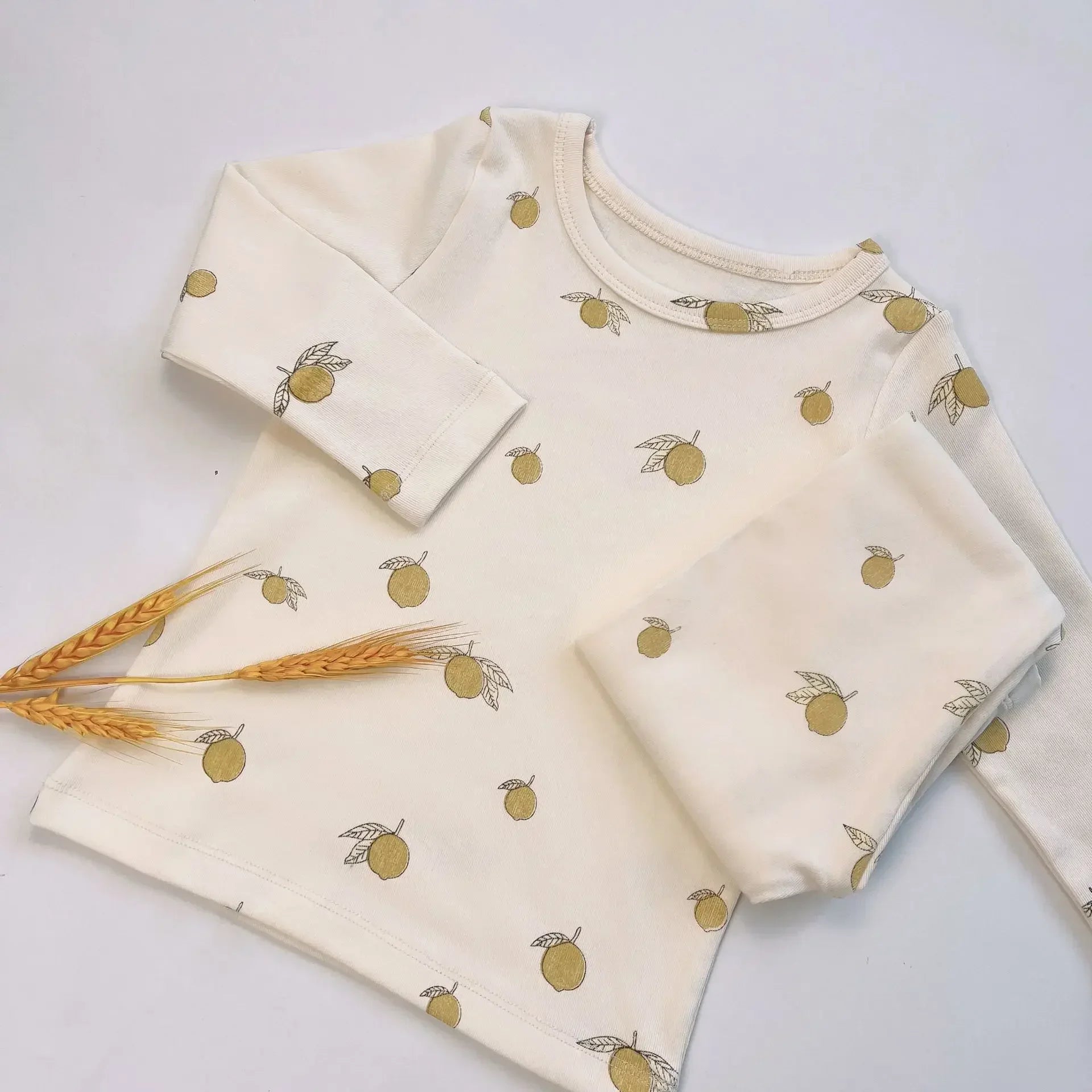 Baby pyjama set – lange mouwen & broek – zacht katoen – unisex loungewear