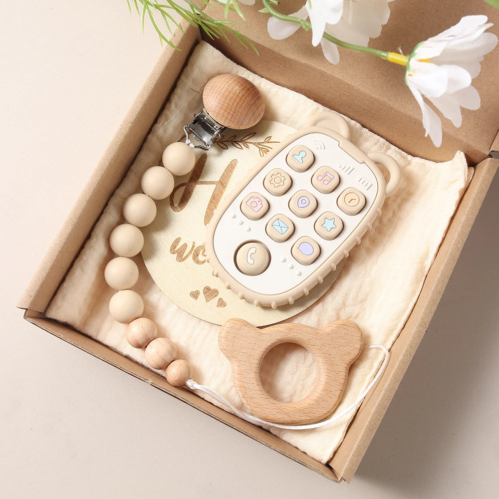 Baby giftset – telefoon bijtring, speenkoord & slabbetje – kraamcadeau in geschenkdoos