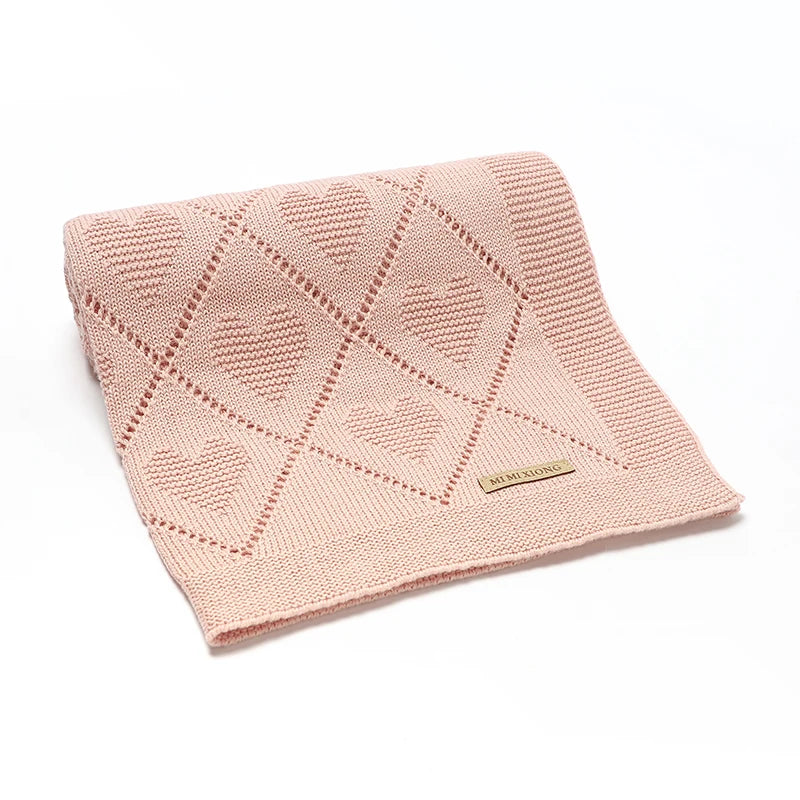 Gebreide babydeken katoen met hartjes – 90x70 cm – voor wieg, kinderwagen & swaddle