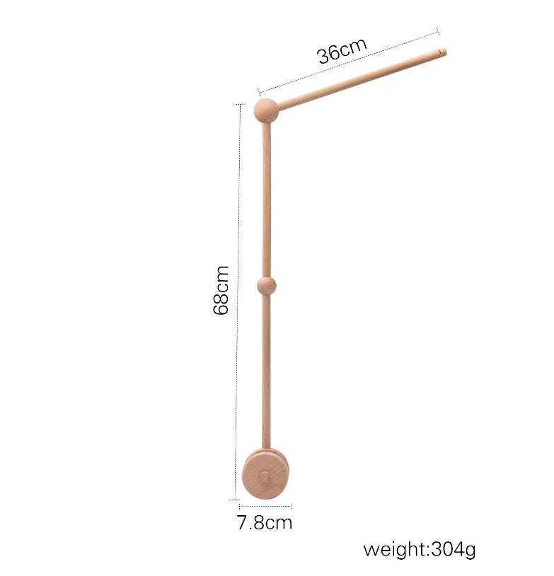 Houten mobiel – met konijntjes & speelse figuurtjes – voor babybed of commode